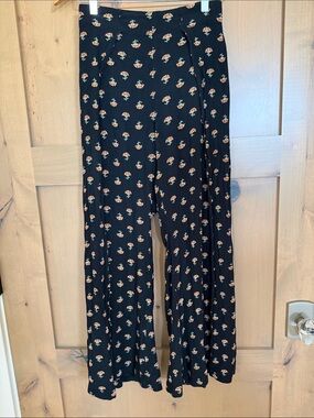 Billabong Black Wide Leg Pants with Small Orange Floral Print Side Slit Wrapover